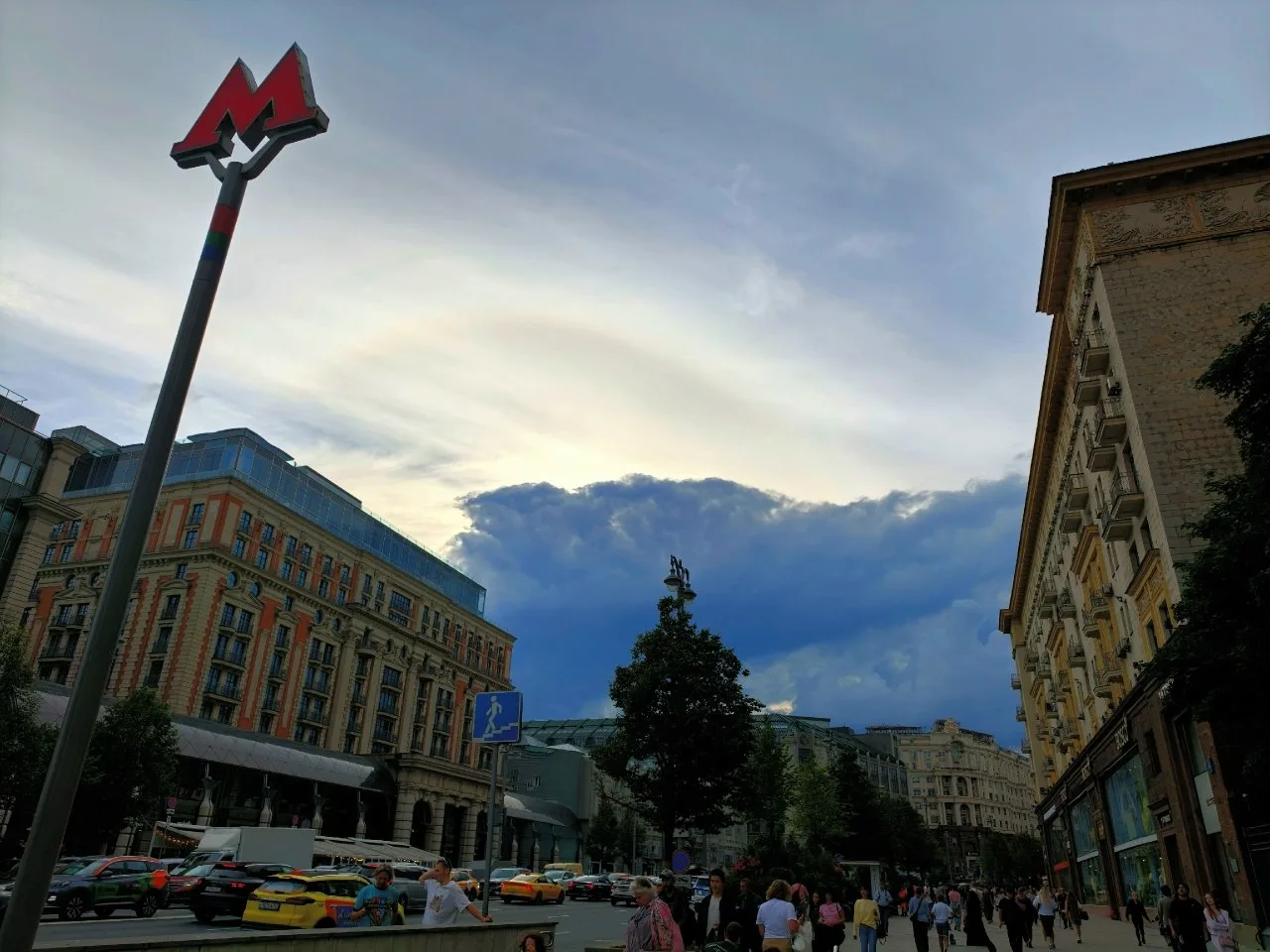 Тучка красивая, но дождя не дали