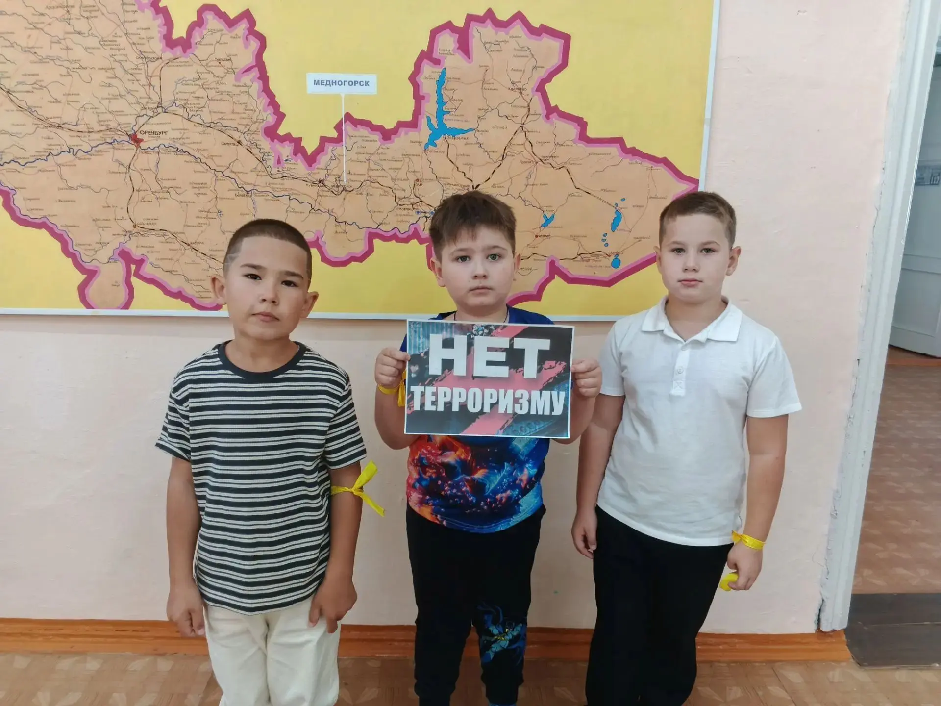 Обучающиеся из творческого объединения "Сказочная лепка" (педагог Качалова Н.П.) присое...