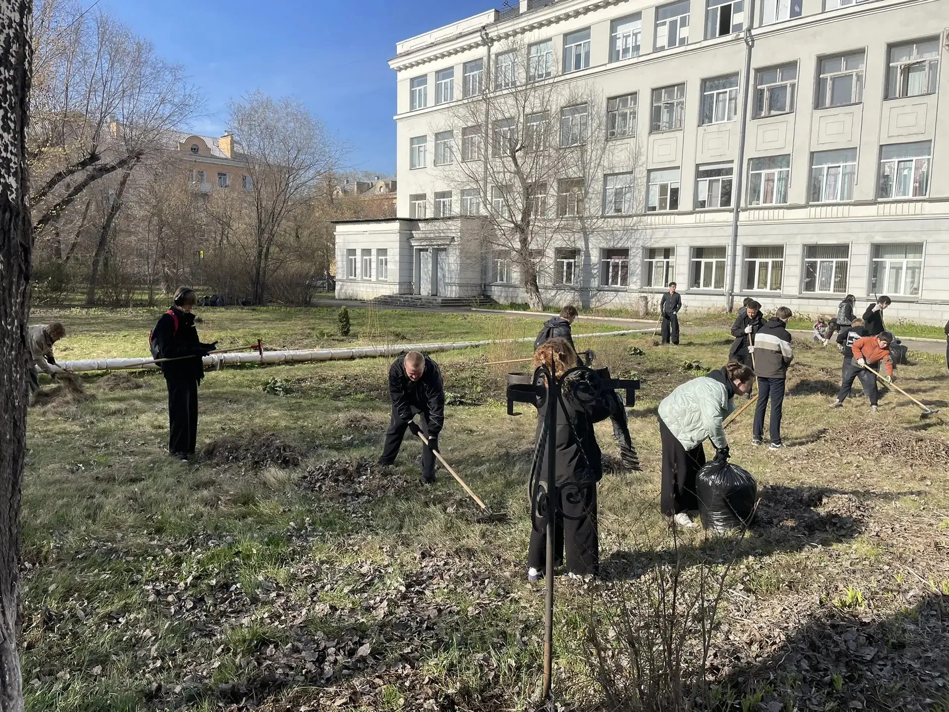 🌍 Есть такое твёрдое правило…  ☝ Встал поутру, умылся, привёл себя в порядок — и сразу приведи в пор