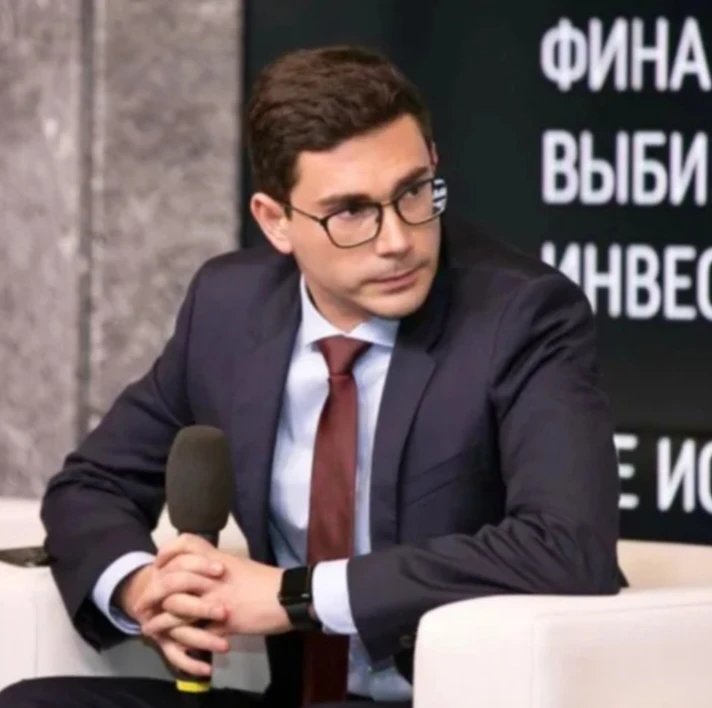 Сегодня на ВЭФ проходит пленарное заседание Восточного экономического форума с участием...