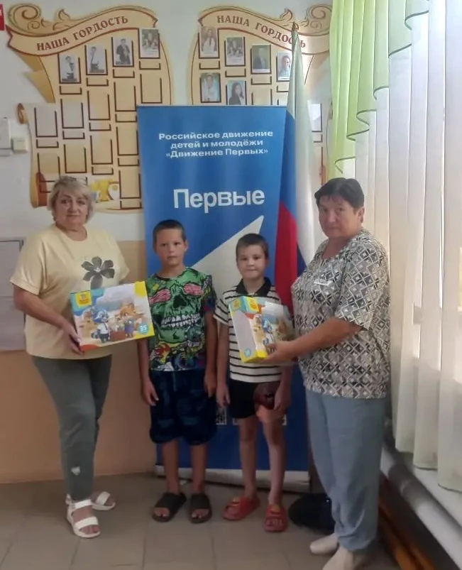 «Собери ребенка в школу». Эту добрую акцию в рамках федерального партийного  проекта «Н...