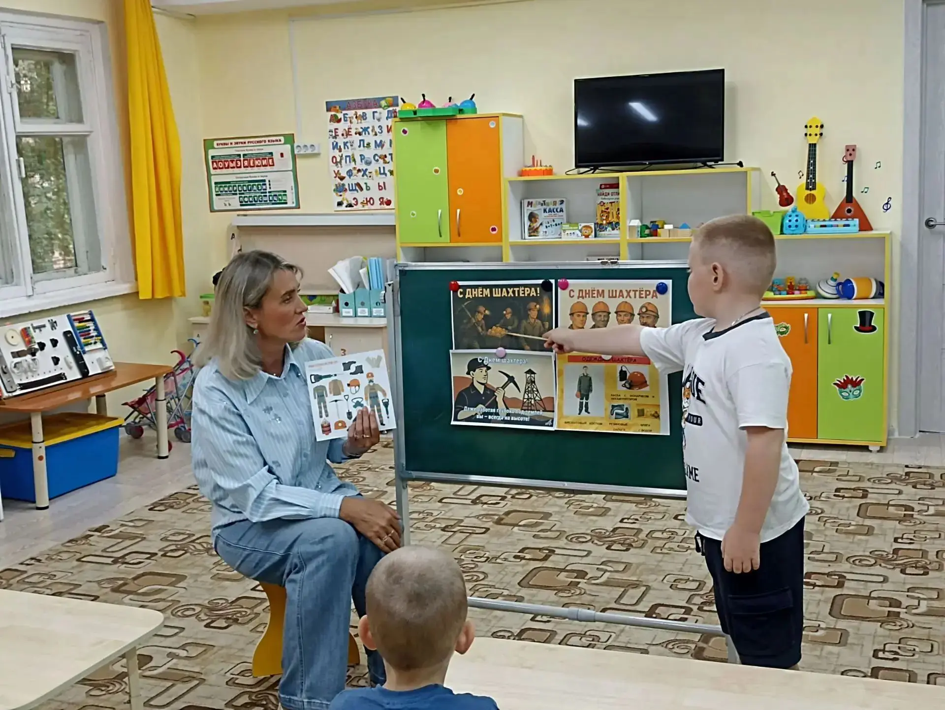 Сегодня в нашем детском саду прошёл особенный день — ребята познакомились с непростой и...