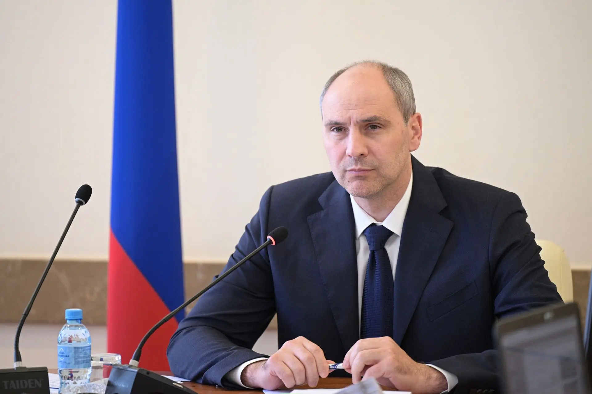 Денис Паслер распределил гранты муниципалитетами за достижение наилучших показателей ра...