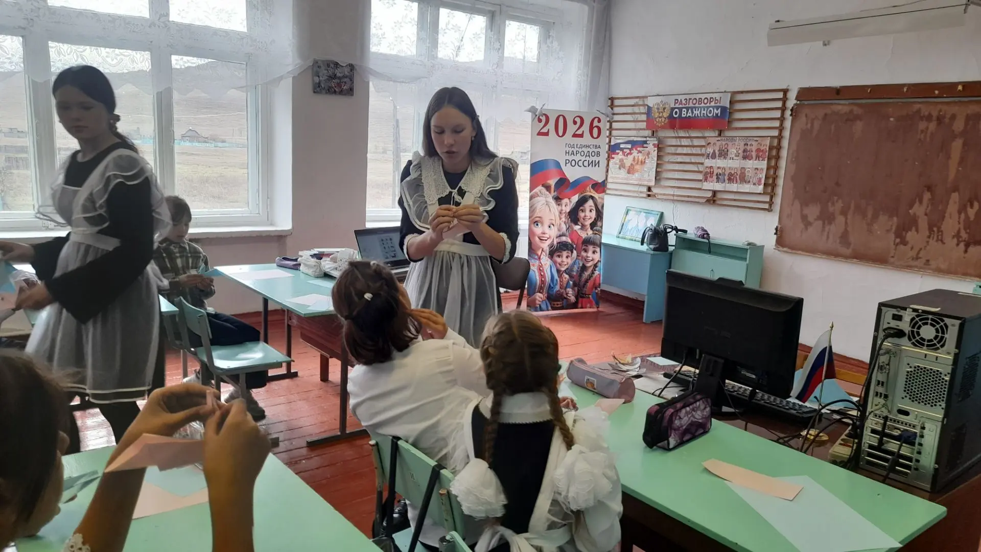 🎉 Мастер‑класс ко Дню учителя: творили с душой! 🎉