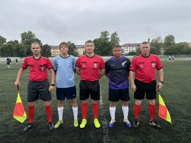 ⚽В Великом Новгороде 15 августа проходил очередной тур чемпионата Новгородской области ...