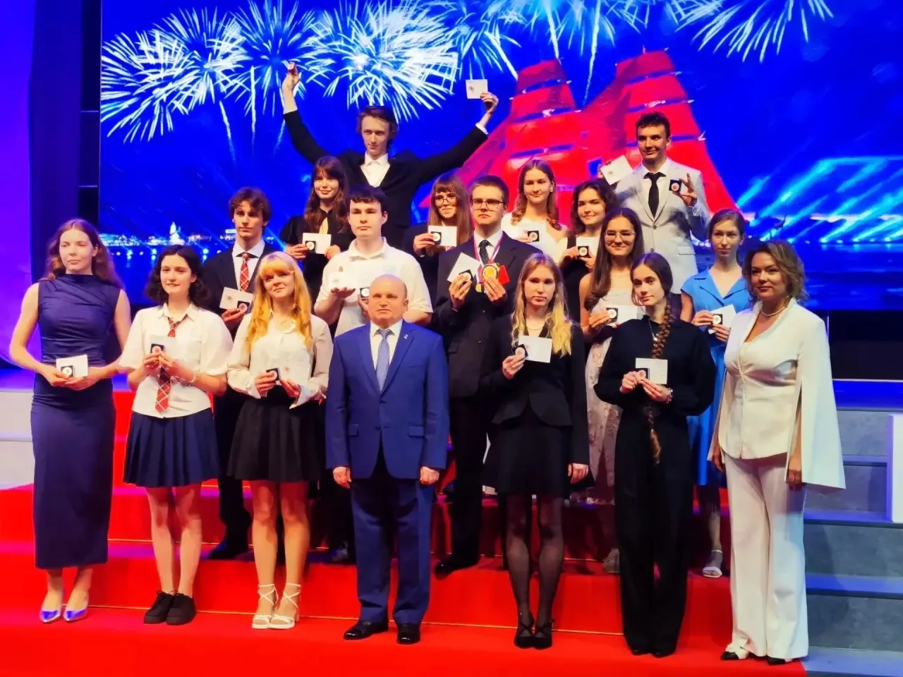 🎓 Наши выпускники — в числе медалистов Выборгского района!

🏅 В 2026 году Выборгский район вновь п