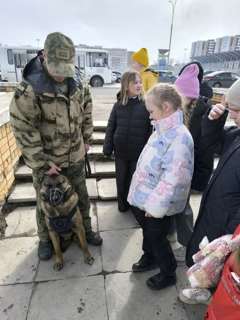 🇷🇺В преддверии Дня войск национальной гвардии РФ в Доме молодёжи Сарова прошло памятное мероприятие,