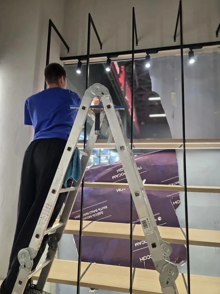 🌟 Уборка на высшем уровне! 🌟

Наша команда предлагает профессиональные услуги по уборке не только 