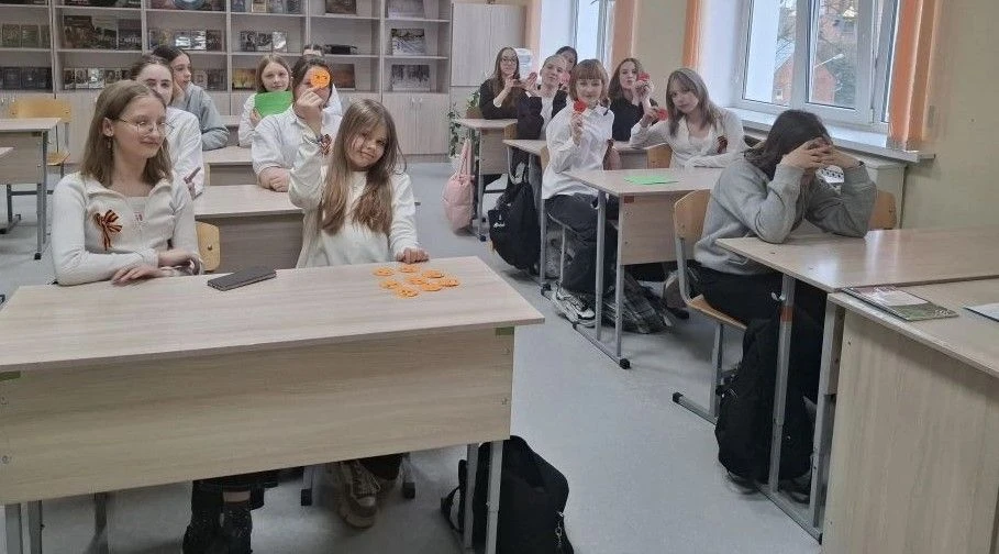 «Слушать сердцем: развитие эмпатии и эмоционального интеллекта»🤩. Обучающиеся 6 «К» класса ❤️отправи