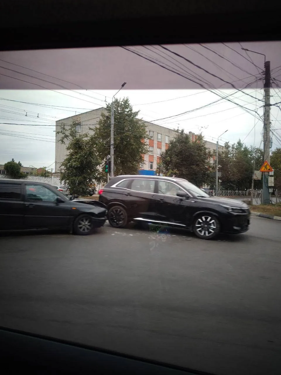 ДТП на Таксопарке, движение затруднено