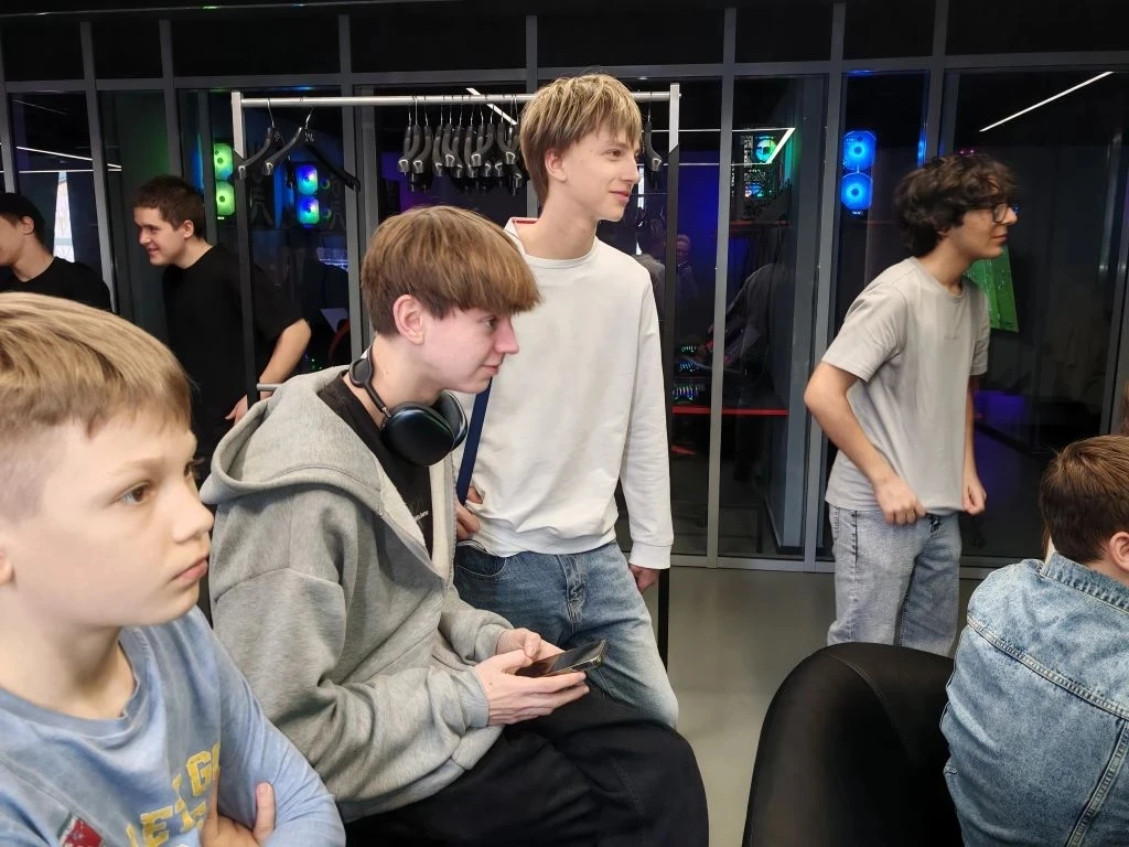 Победа на Первоапрельском турнире по FIFA!  Поздравляем нашего талантливого спортсмена Марка Горобца