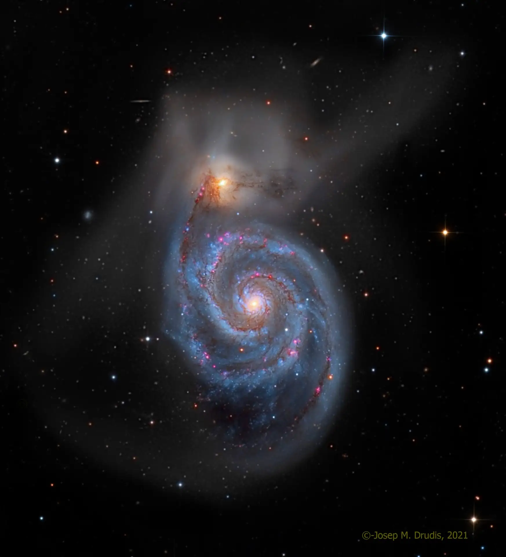 M51: галактика Водоворот [Космокадр 02.09.2021]