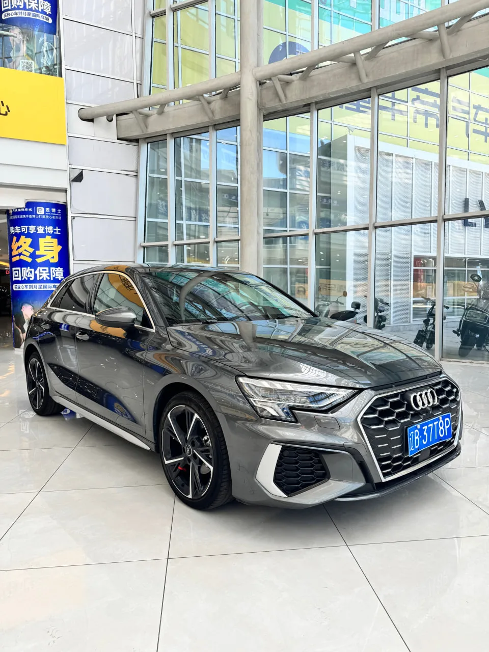 ВНИМАНИЕ! ОТКРЫТА БРОНЬ!
✅ В НАЛИЧИИ ✅

Статус: #Доступен_к_покупке

#Audi A3 Sportback 2023 (август