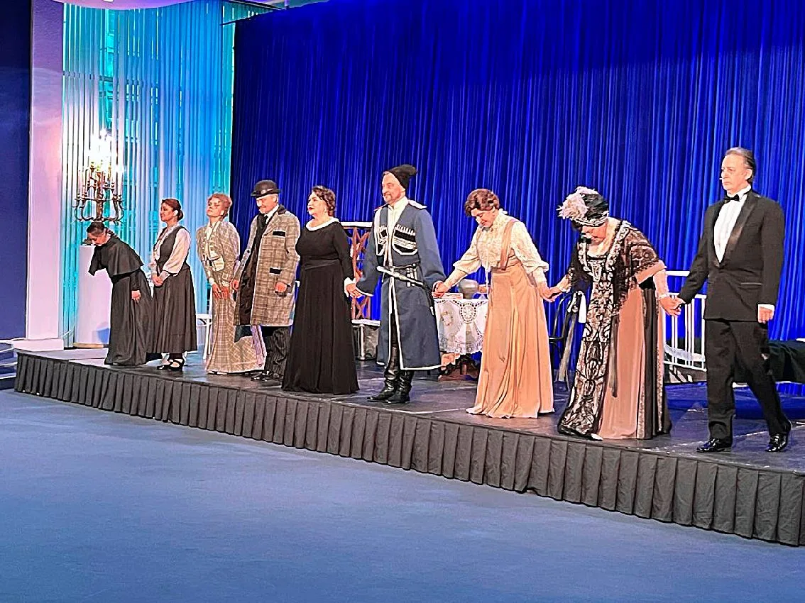 «ЛЕТОПИСЬ КУБАНСКИХ СУДЕБ»: К 90-ЛЕТИЮ ВИКТОРА ЛИХОНОСОВА   В Краснодарском музтеатре ТО «Премьера» 