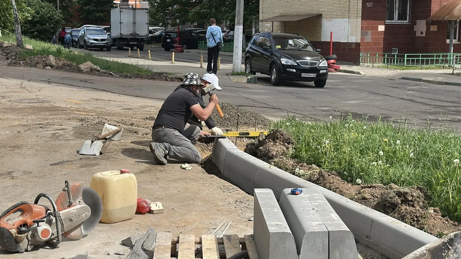 В Ивантеевке обновят более 3 тысяч квадратных метров дороги во дворе на Бережке