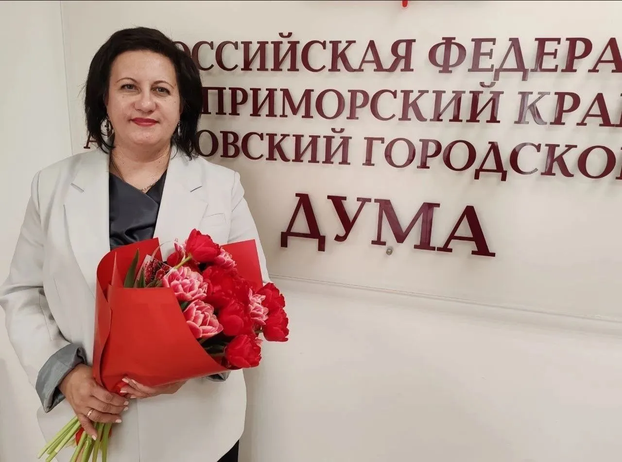 Уважаемые учителя, педагоги, воспитатели и ветераны педагогического труда!