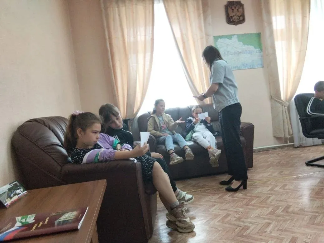 Для детей 1 группы была проведена экскурсия «Секреты безопасности» в подразделении ГИБДД.
