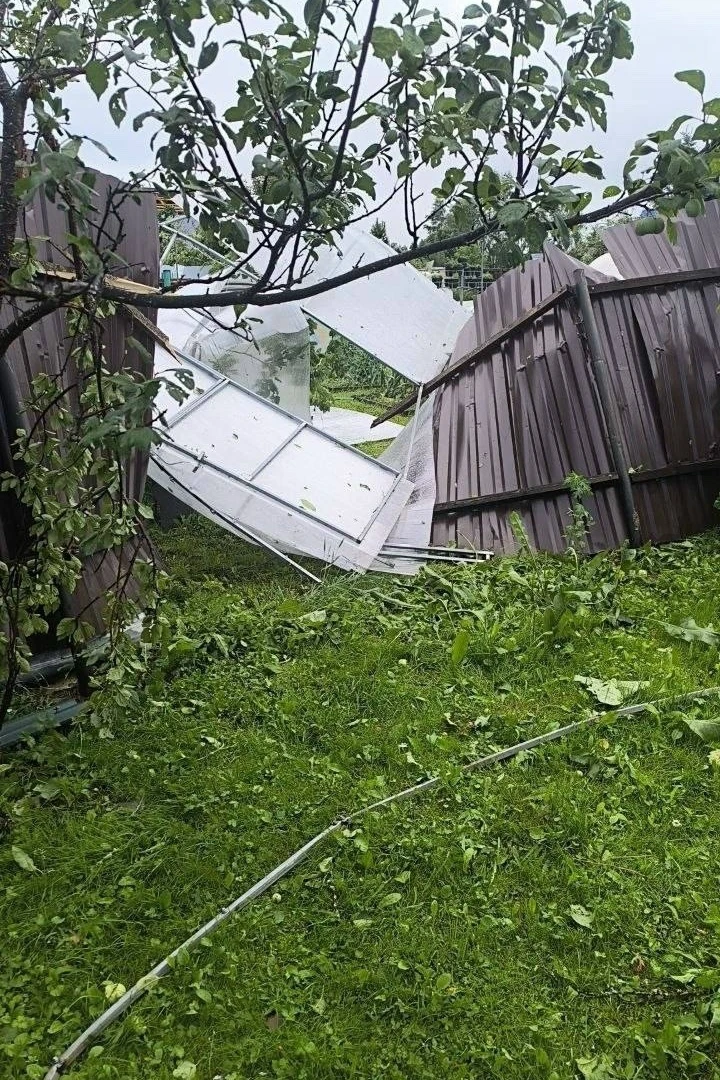 Последствия непогоды в СНТ Думино.