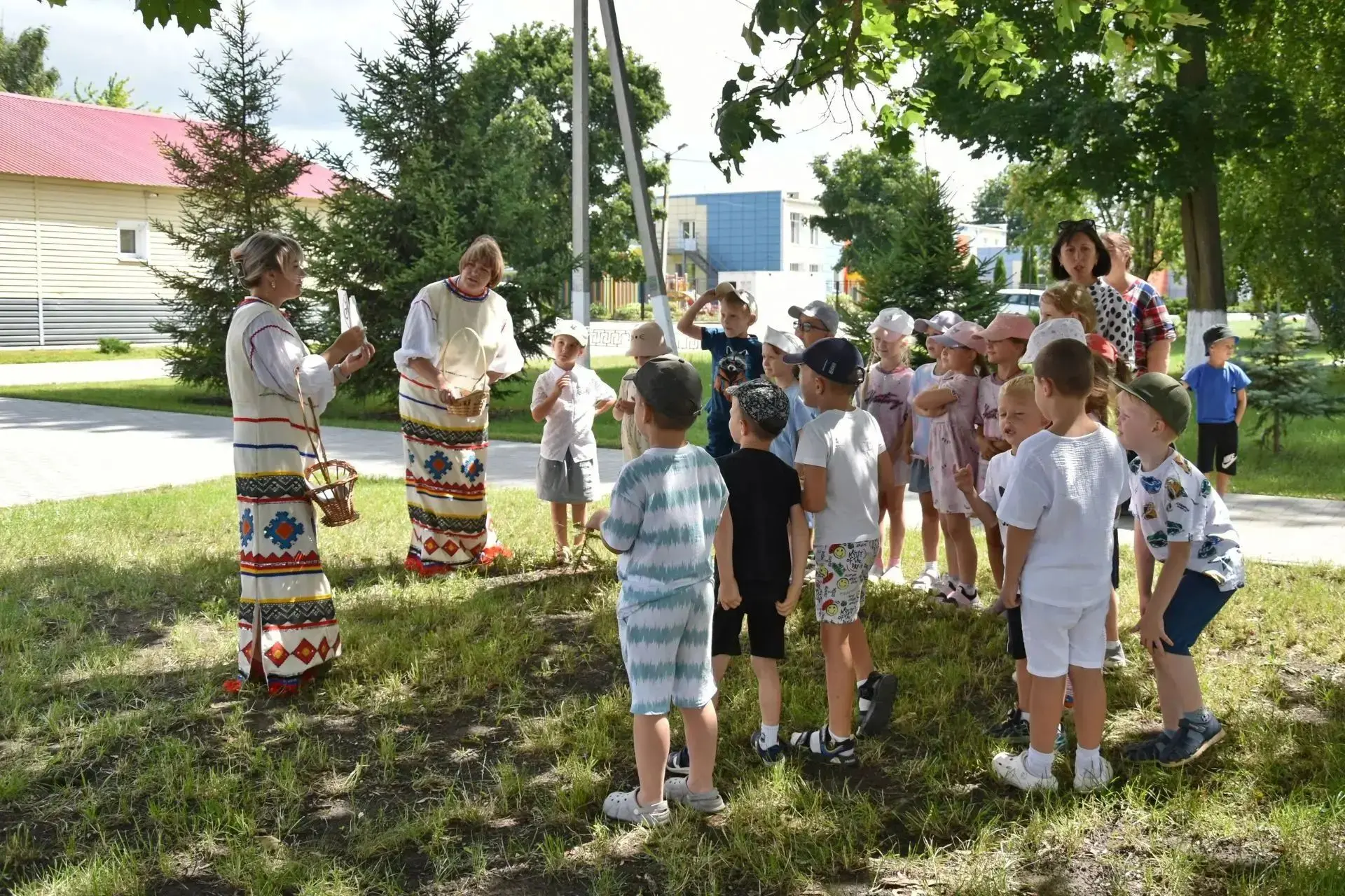 Знает каждый наш ребёнок: безопасность — с пелёнок! 🍄👧👦