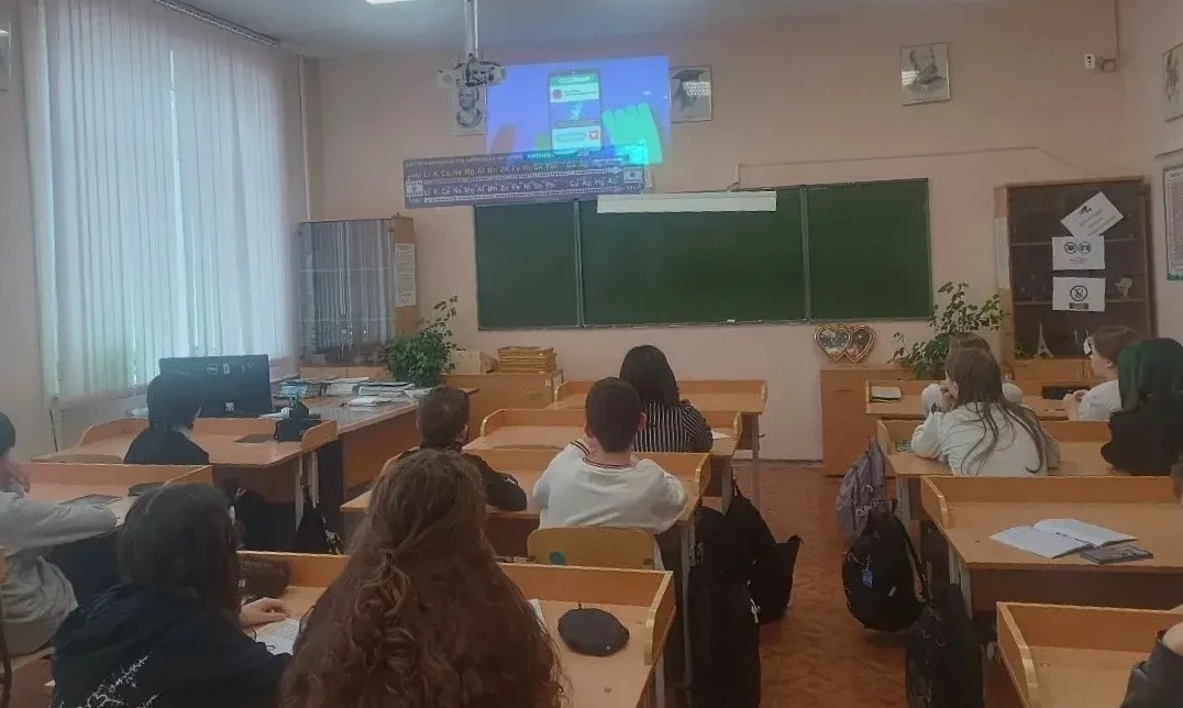 🛡️ЦИФРОВОЙ ЛИКБЕЗ: КАК ЗАЩИТИТЬ СЕБЯ В СОВРЕМЕННОМ МИРЕ?🛡️  🧑‍💻22 и 24 апреля для учеников 7-х класс