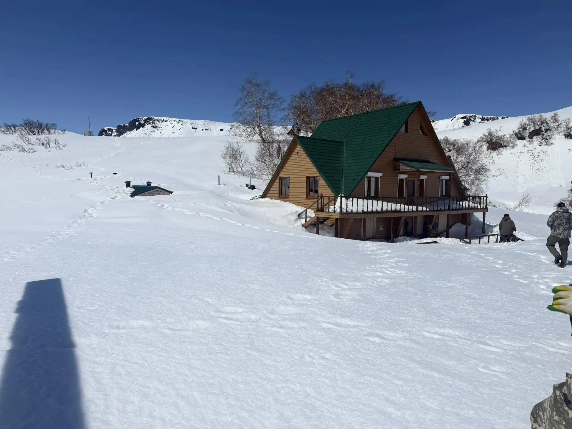 ❄️ Последствия многоснежной зимы на время изменили нить маршрута в Долине гейзеров