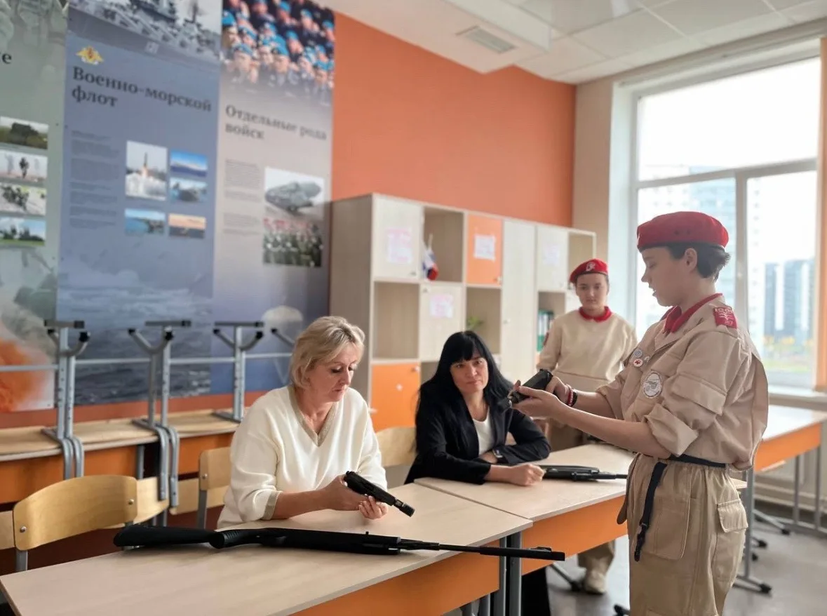 🚀 ФОРУМ ЛИДЕРОВ “ТОЧЕК РОСТА”: ЭНЕРГИЯ КОМАНДНОЙ РАБОТЫ  🗓️ Наша школа стала эпицентром инноваций! Н