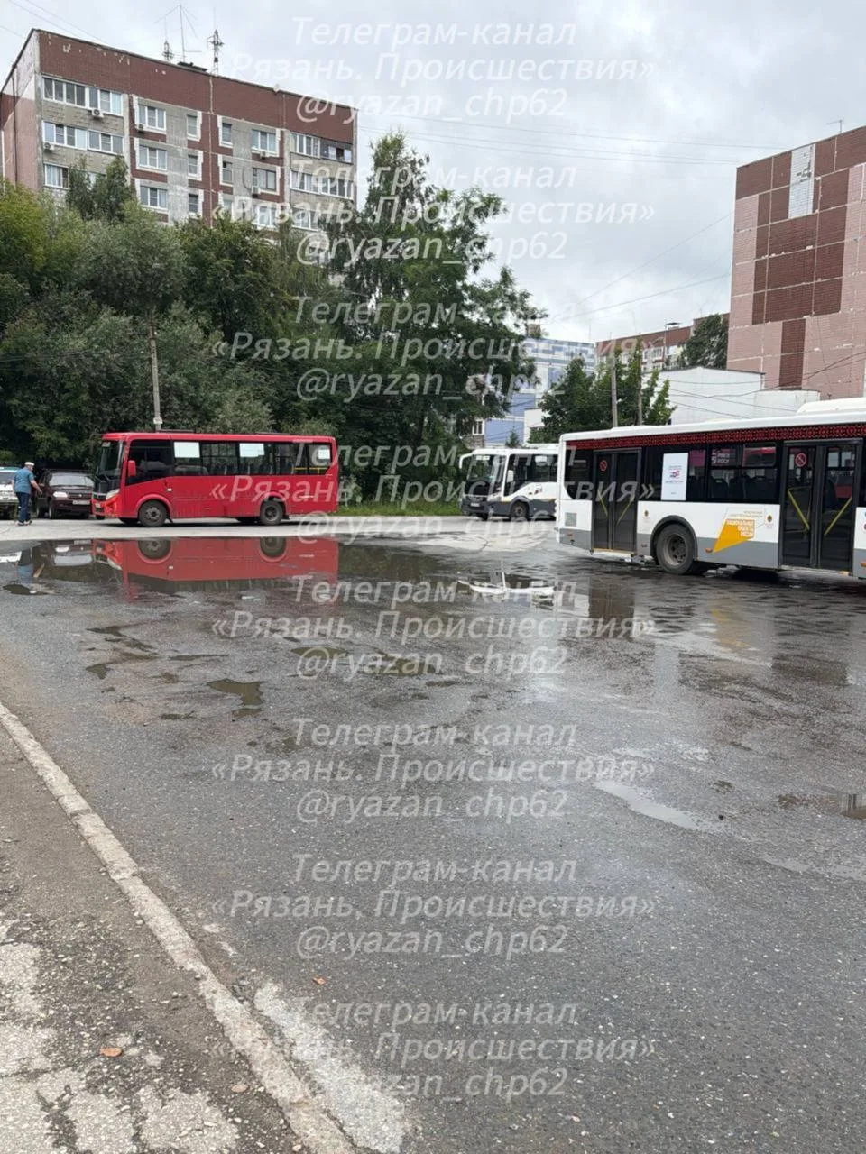 Рязанцы пожаловались на задержку автобусов №47

Жительница Рязани сообщила о длительной остановке ав