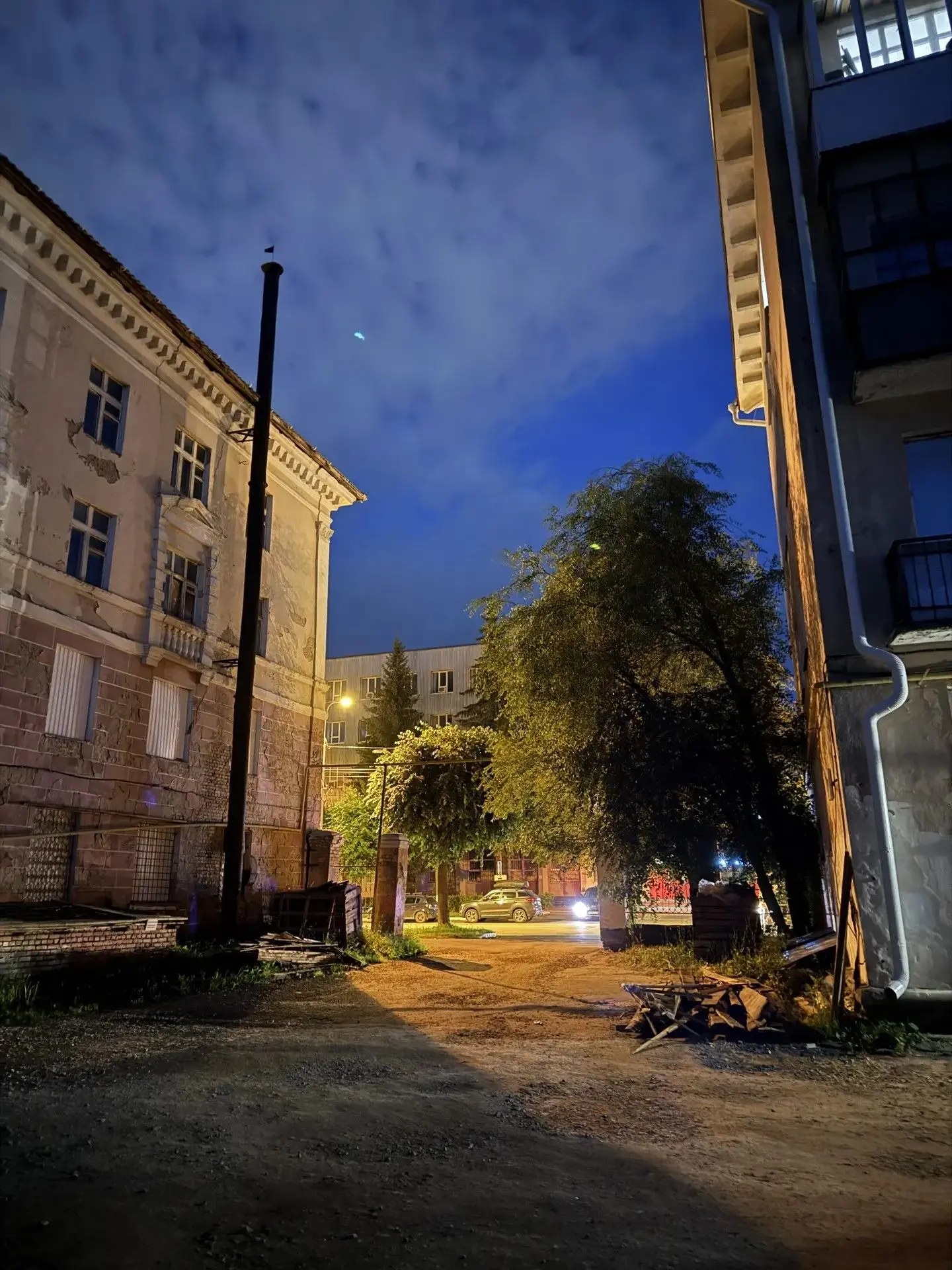 ❗️ Как сообщили в региональной прокуратуре, обрушение произошло около 23:55. Столичная прокуратура о