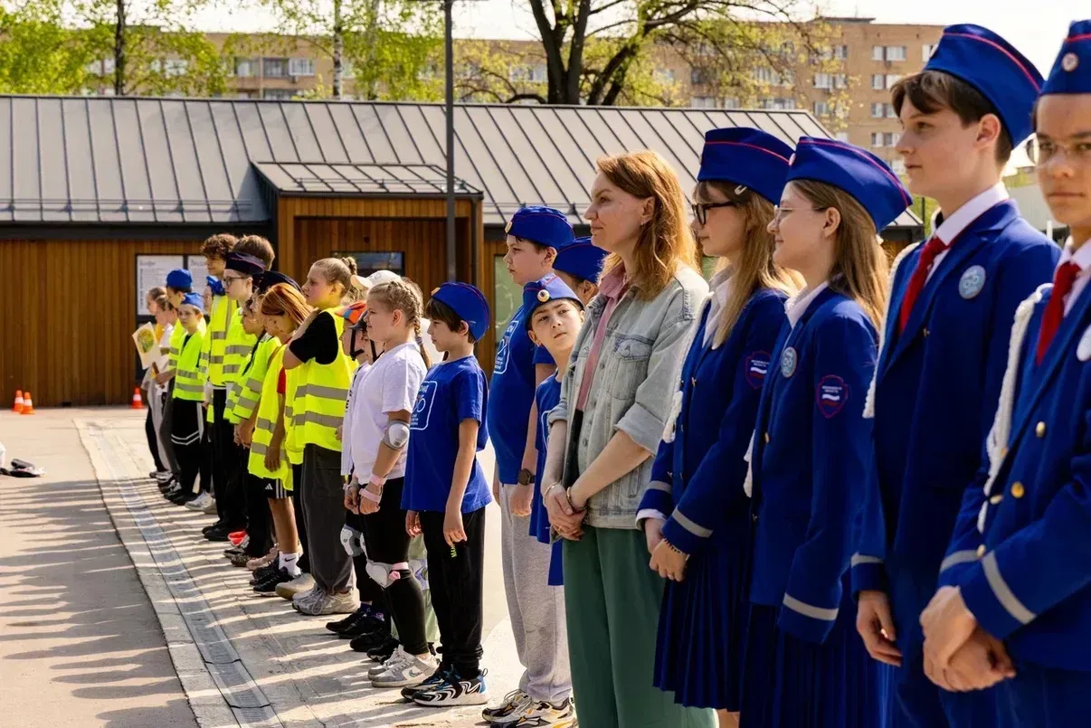 Юные инспекторы движения Лобни соревнуются в конкурсе «Безопасное колесо»  14 мая в Лобне стартовал 