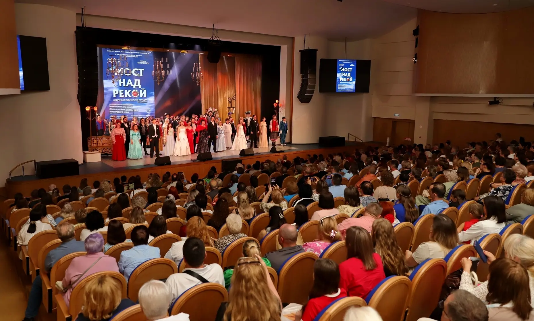 С МЕЖДУНАРОДНЫМ ДНЁМ АКТЁРА!🎭🌹