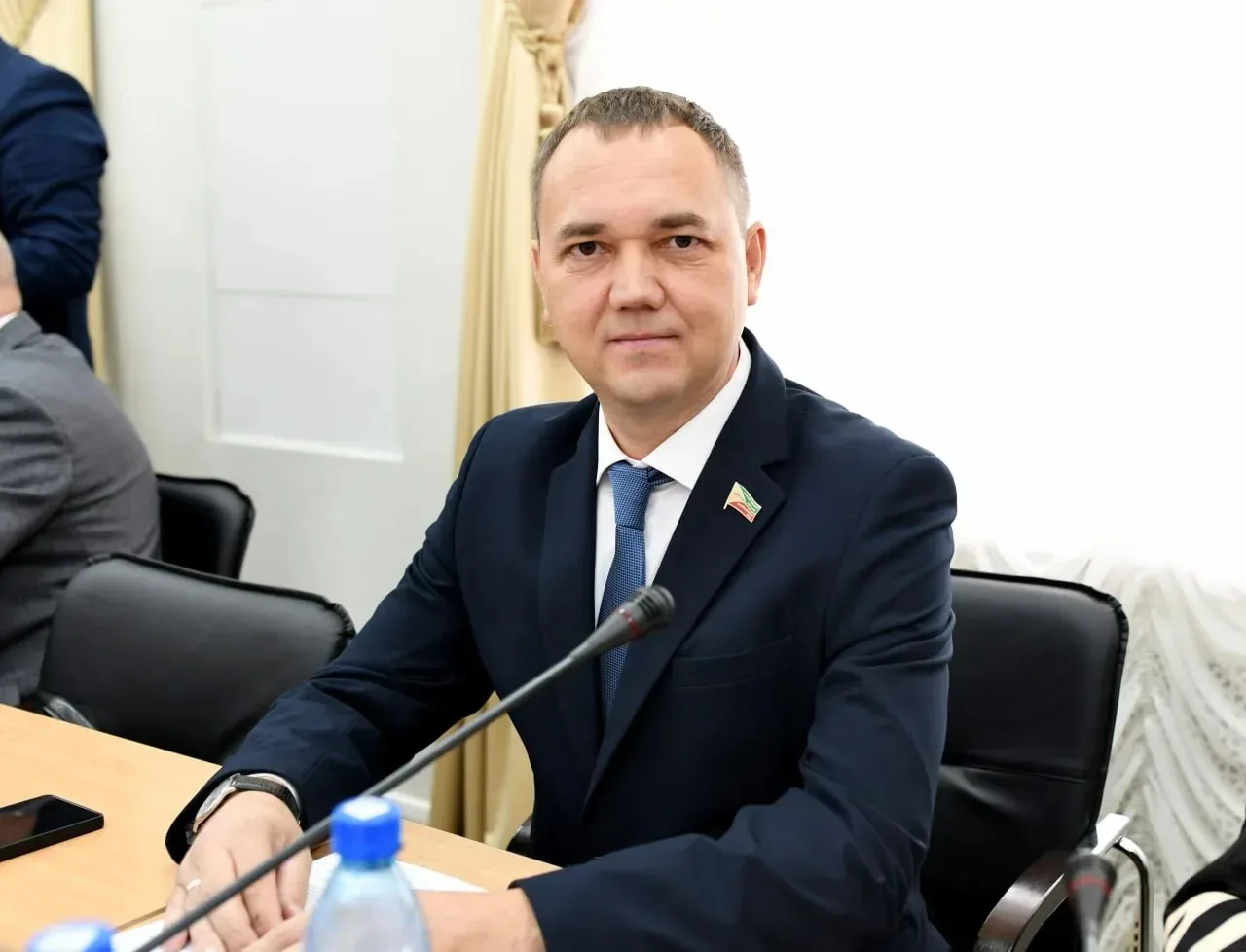 Роман Ситников: Объёмы добычи драгметаллов будут расти

О промышленной политике региона, новых произ