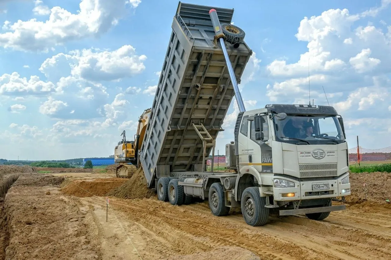 Новый выезд на Симферопольское шоссе откроем уже этим летом. 

🛣️ Новая двухполосная дорога протяже