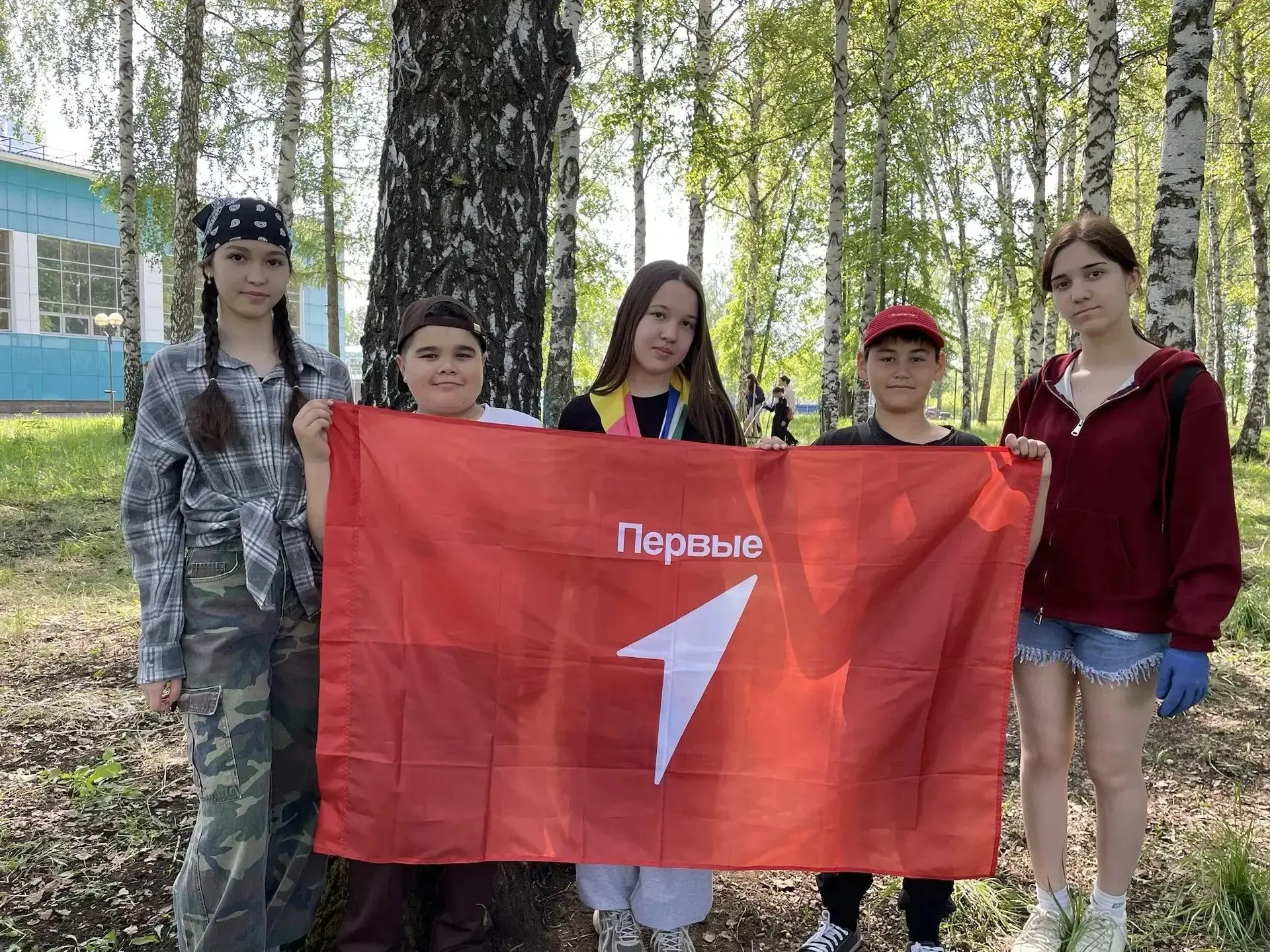 Чишмы становится чище благодаря нашим юным героям!