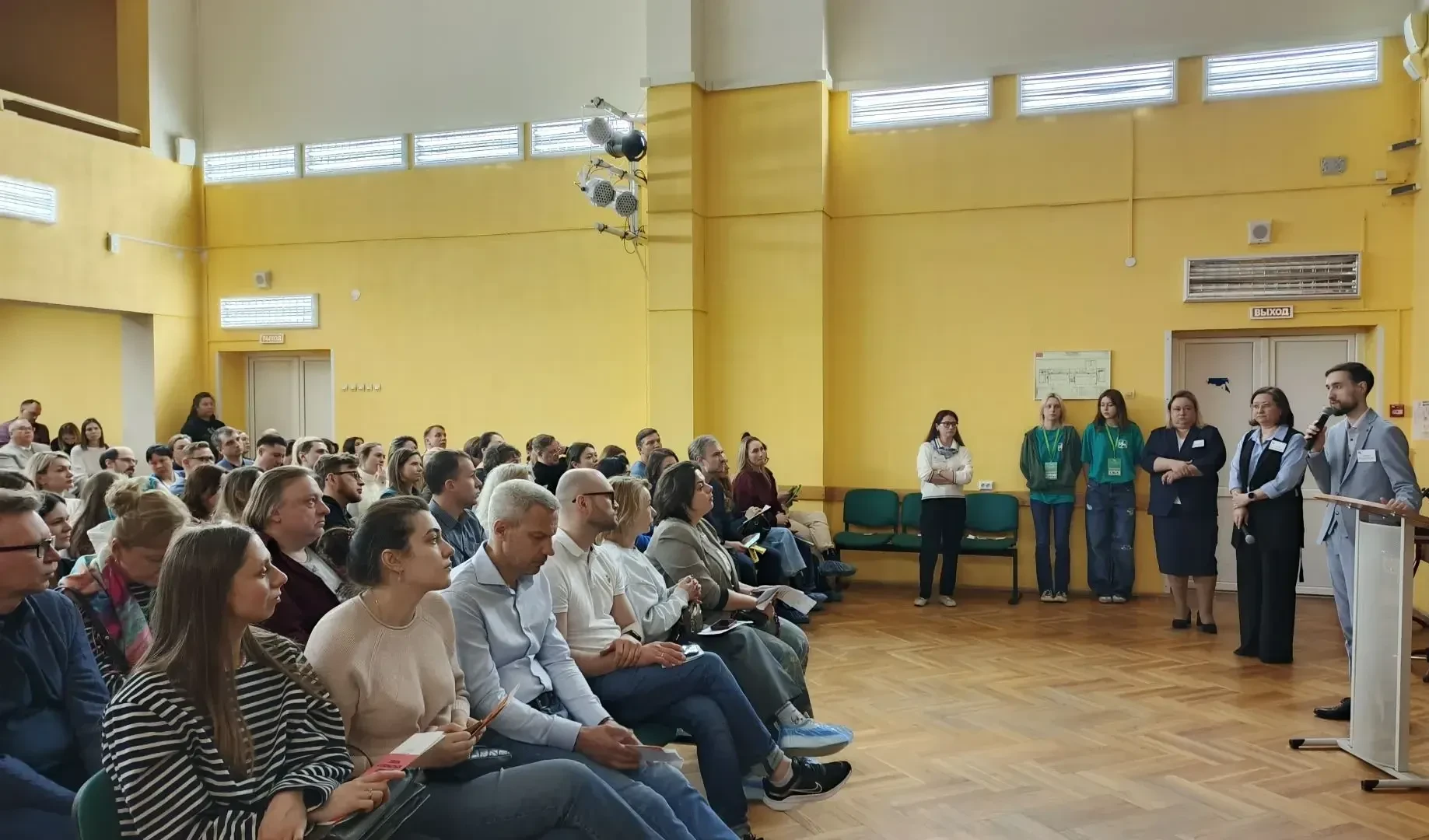 День знакомства и новых надежд! 😊  Совсем недавно в ШИК 16 прошел День открытых дверей для будущих п