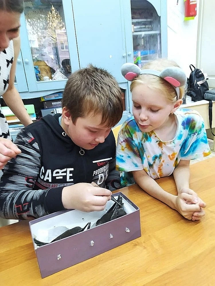 ✨ Как прошёл сегодняшний день в ЛДП #ГорСЮТ

🐦‍⬛ В лагере Дзержинского района сегодня гости - сотру
