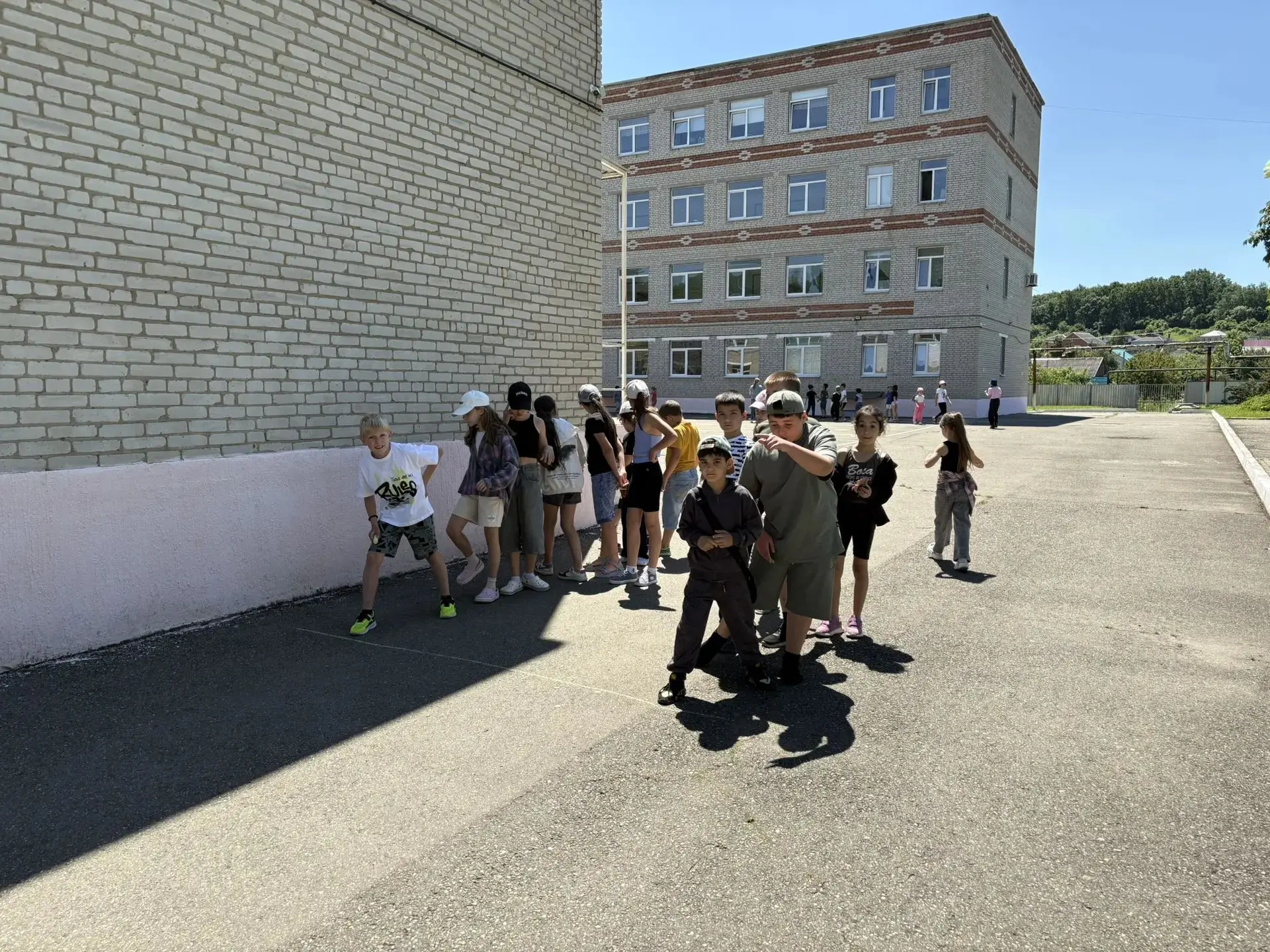 Вода — это жизнь. Давайте беречь её вместе! 🌊

Сегодня, 28 июня, мы отмечаем День воды. И это отлич