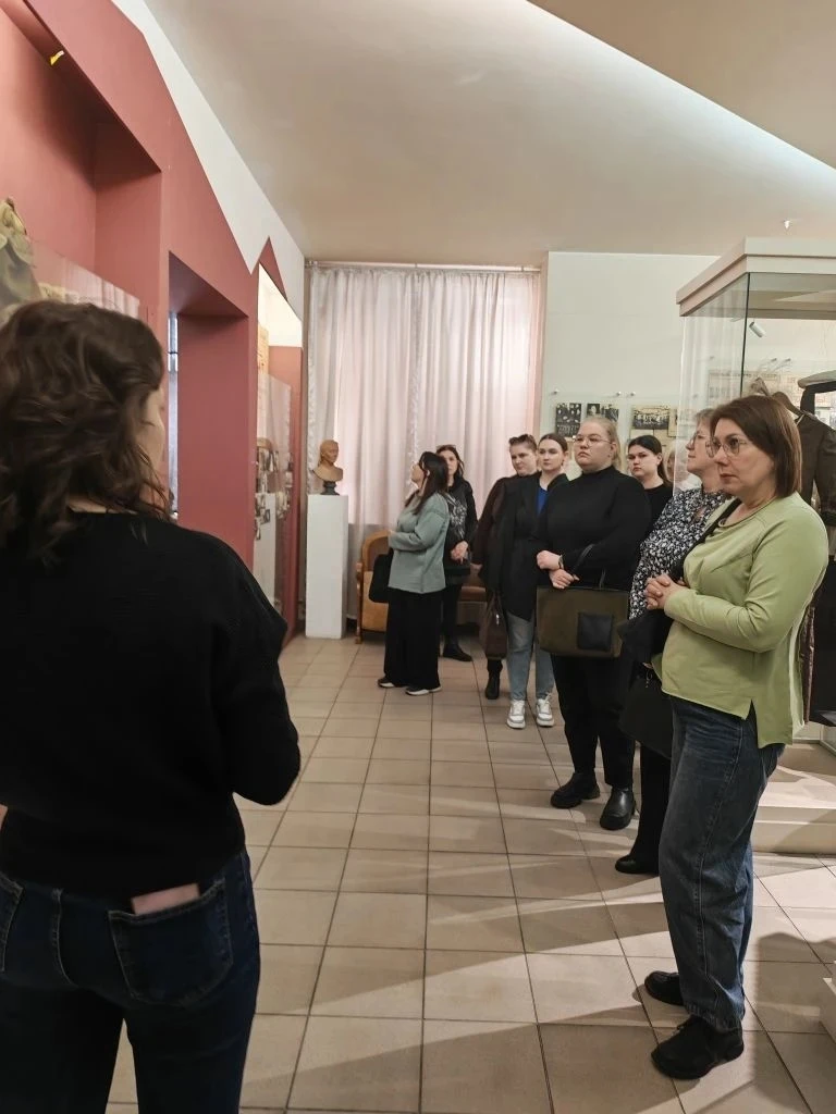 Наши педагоги отправились в место, где история говорит голосом искусства, а память хранит тепло чело