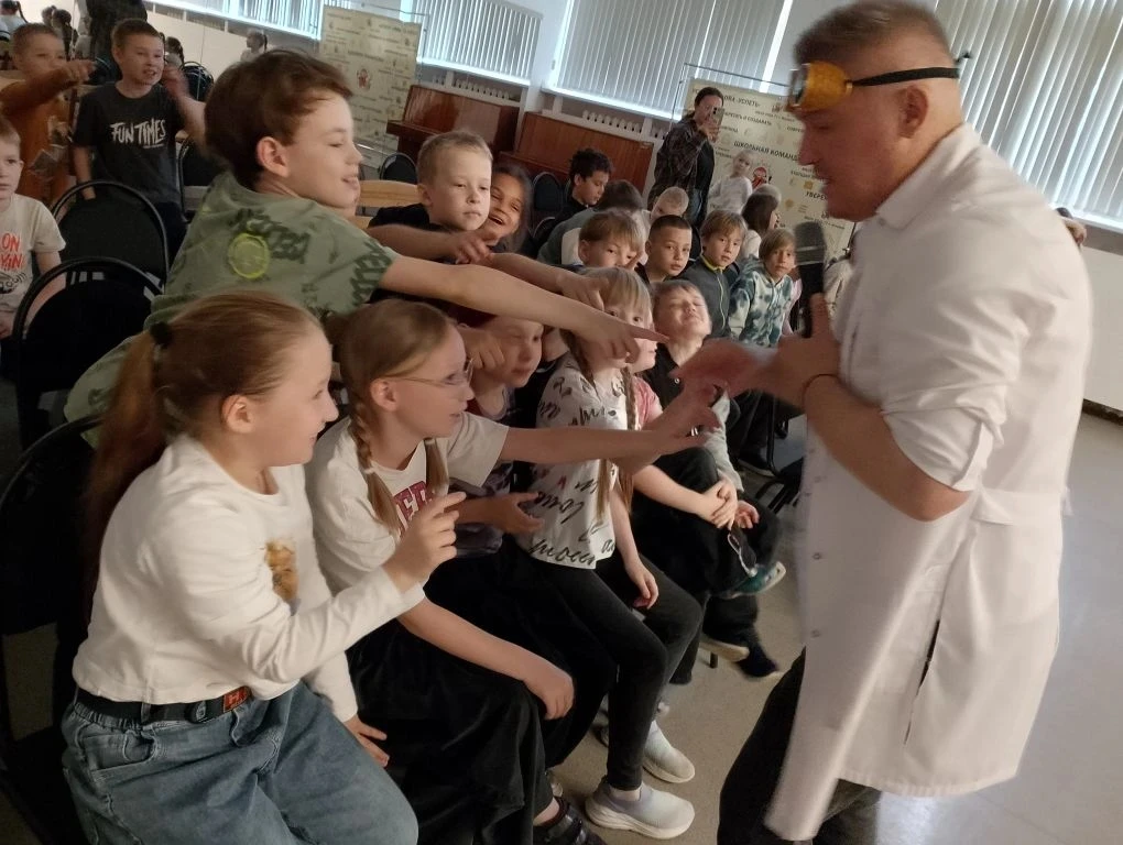 💯Утро в нашем лагере всегда начинается с зарядки! Зарядка на свежем воздухе бодрит не ...