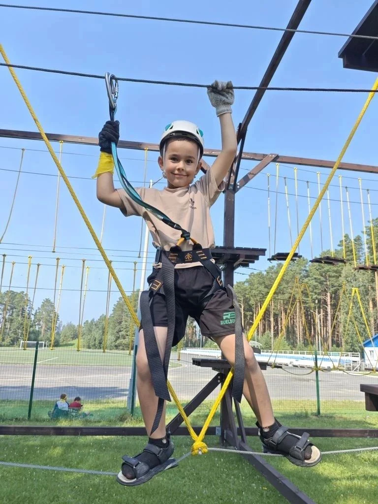 Жара — не помеха! ☀️

В лагере «Юный нижнетавдинец» при МАОУ «Нижнетавдинская СОШ»
времени на пустые