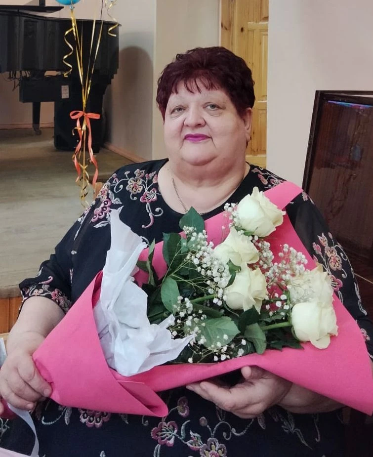 Татьяна Александровна была очень творческим человеком, она является автором музыки сбор...