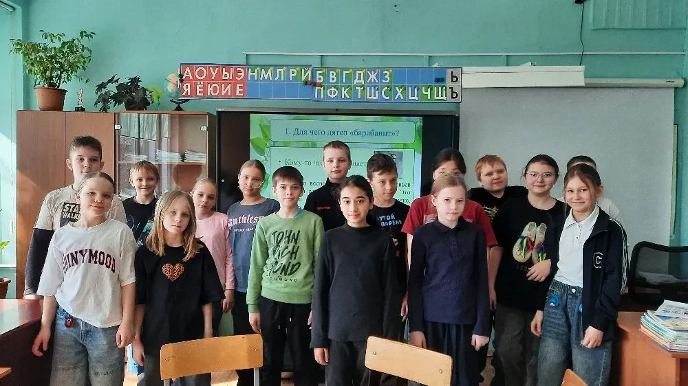 Ученики 4‑А и 4‑Б классов приняли участие в увлекательном квесте «Удивительный мир природы».🦜 Меропр