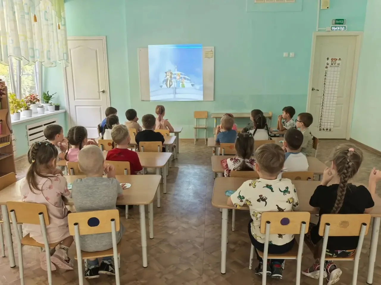 🎉 В честь Дня солидарности в борьбе с терроризмом — 3 сентября — наши старшие дошколят...