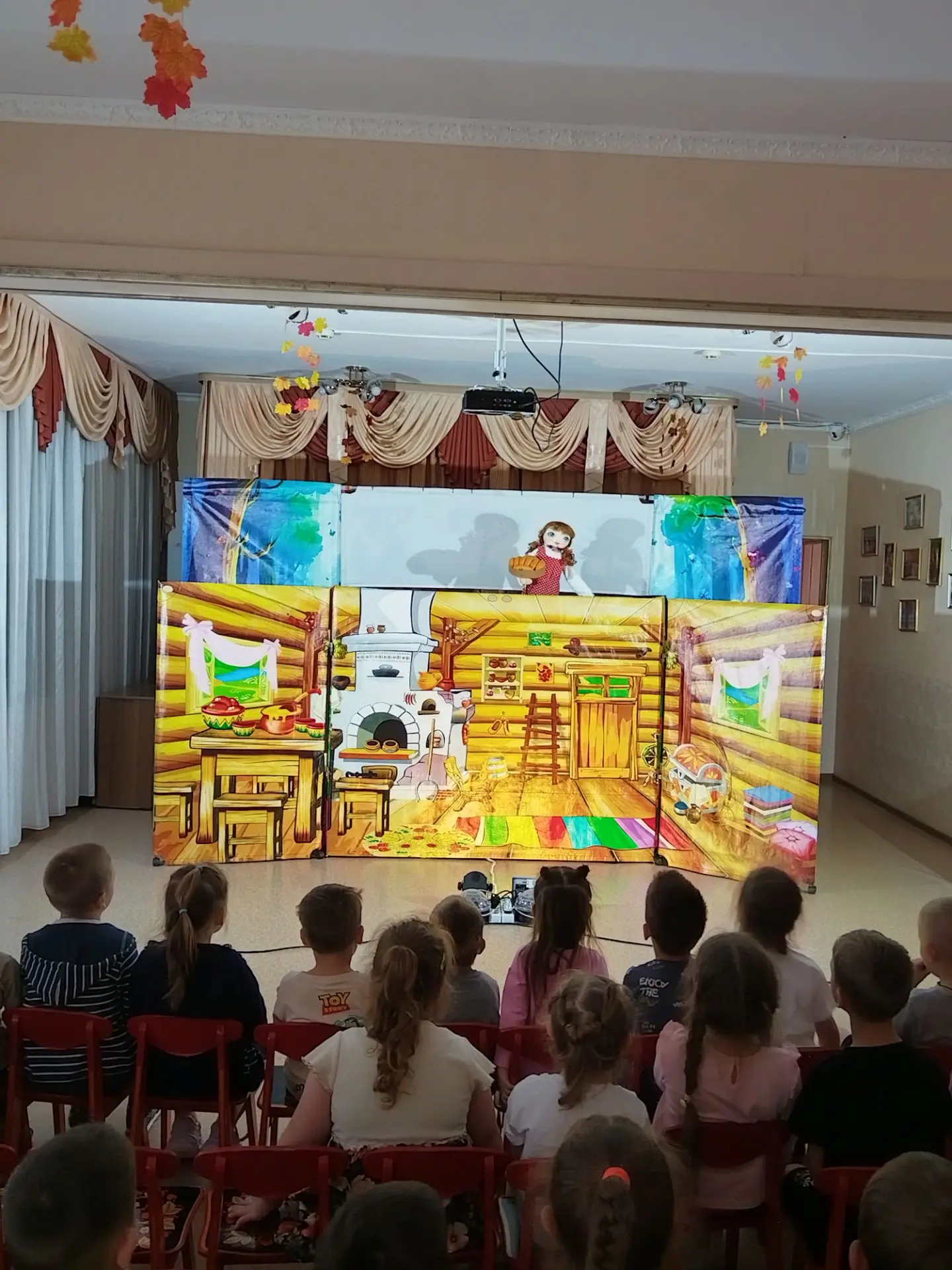 🎭 У нас в гостях ООО «Театр Теней»! 🎉