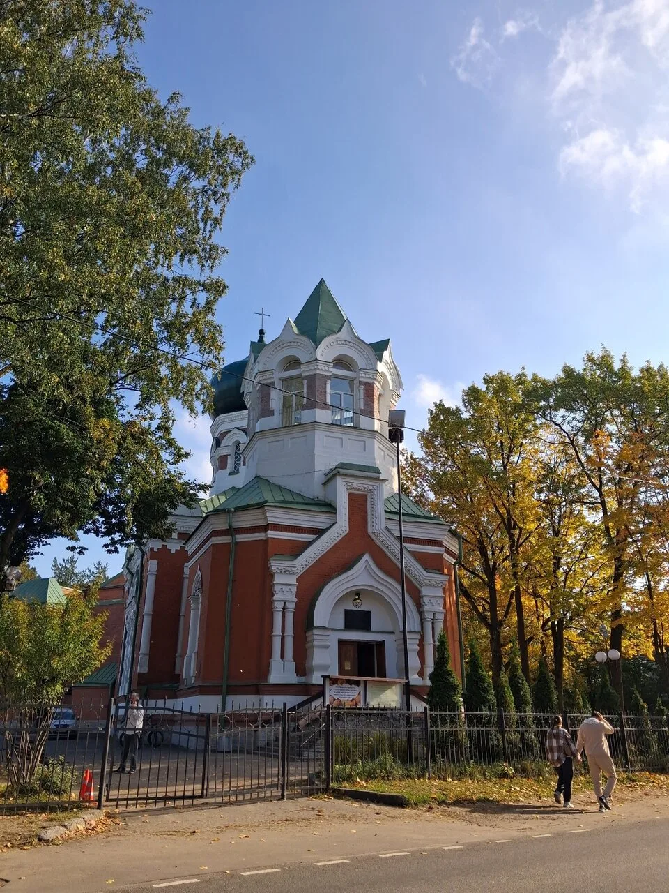 Тихий уголок Озерков