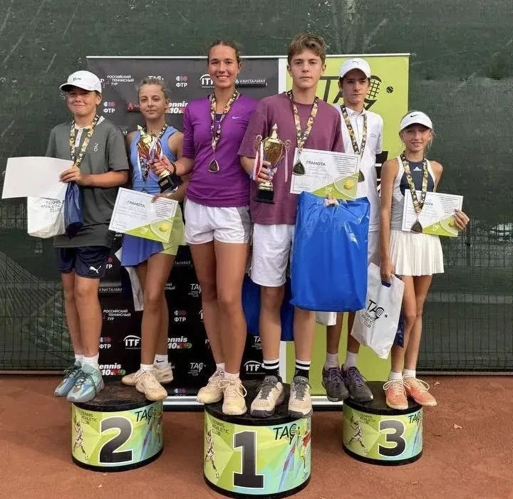 ⚡️ 🎾 У теннисисток «Олимпийских ракеток» 🤍Миланы Агуровой и 🤍Агаты Ивановой - медали...