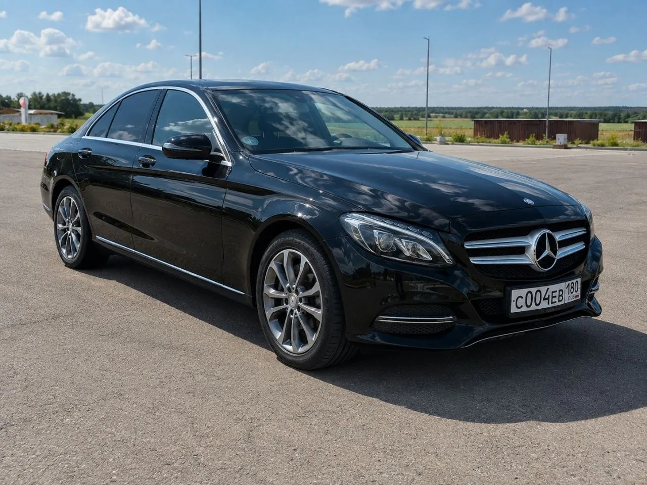 Продам Mercedes-Benz C 180 (W205), 1.6 Turbo, 156 л.с., 7G-Tronic, б/у, Енакиево, 1.8 млн