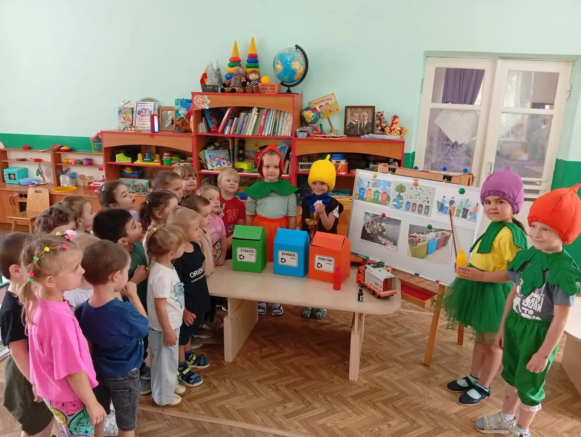 "Экология начинается с нас: Раздельный сбор мусора в действии!"

Наши воспитанники отправились в пут