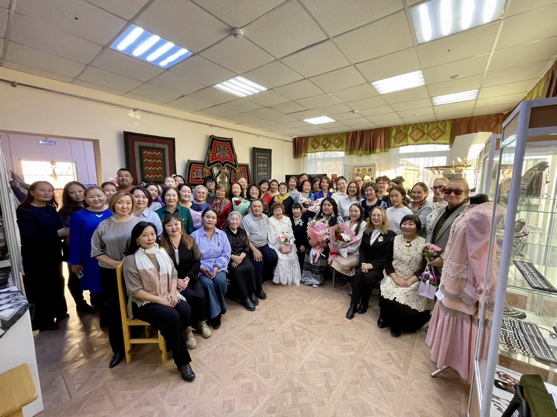 ❤️СҮРЭХ СЫЛААҺЫН ИҤЭРЭН...» – айар быыстапка үөрүүлээхтик аһыллынна!