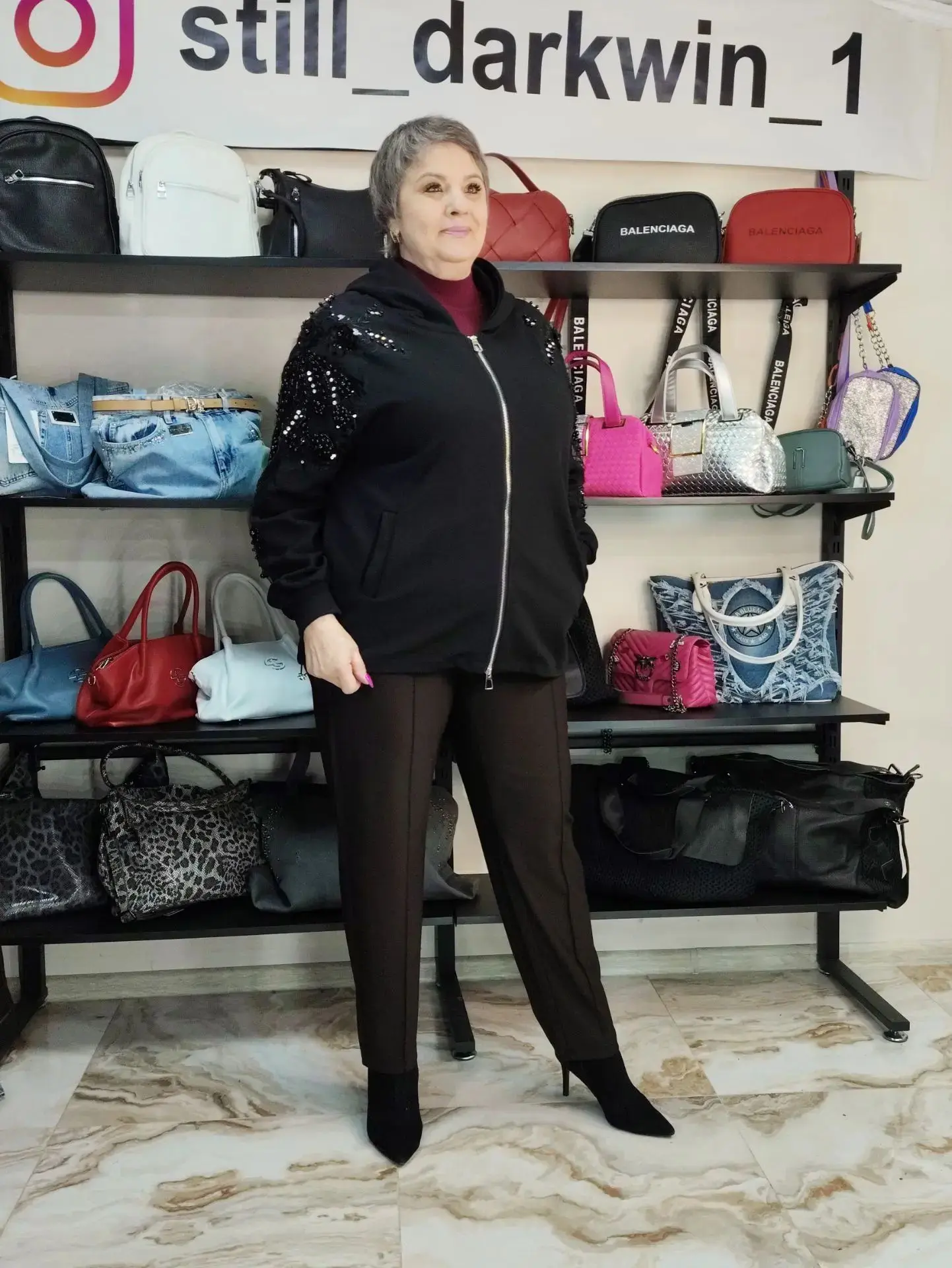 Бомбер🔥цена 5500. Брючки 🔥4500.Все вопросы и заказы пишите только на ☎ Наш  ватсап. h...