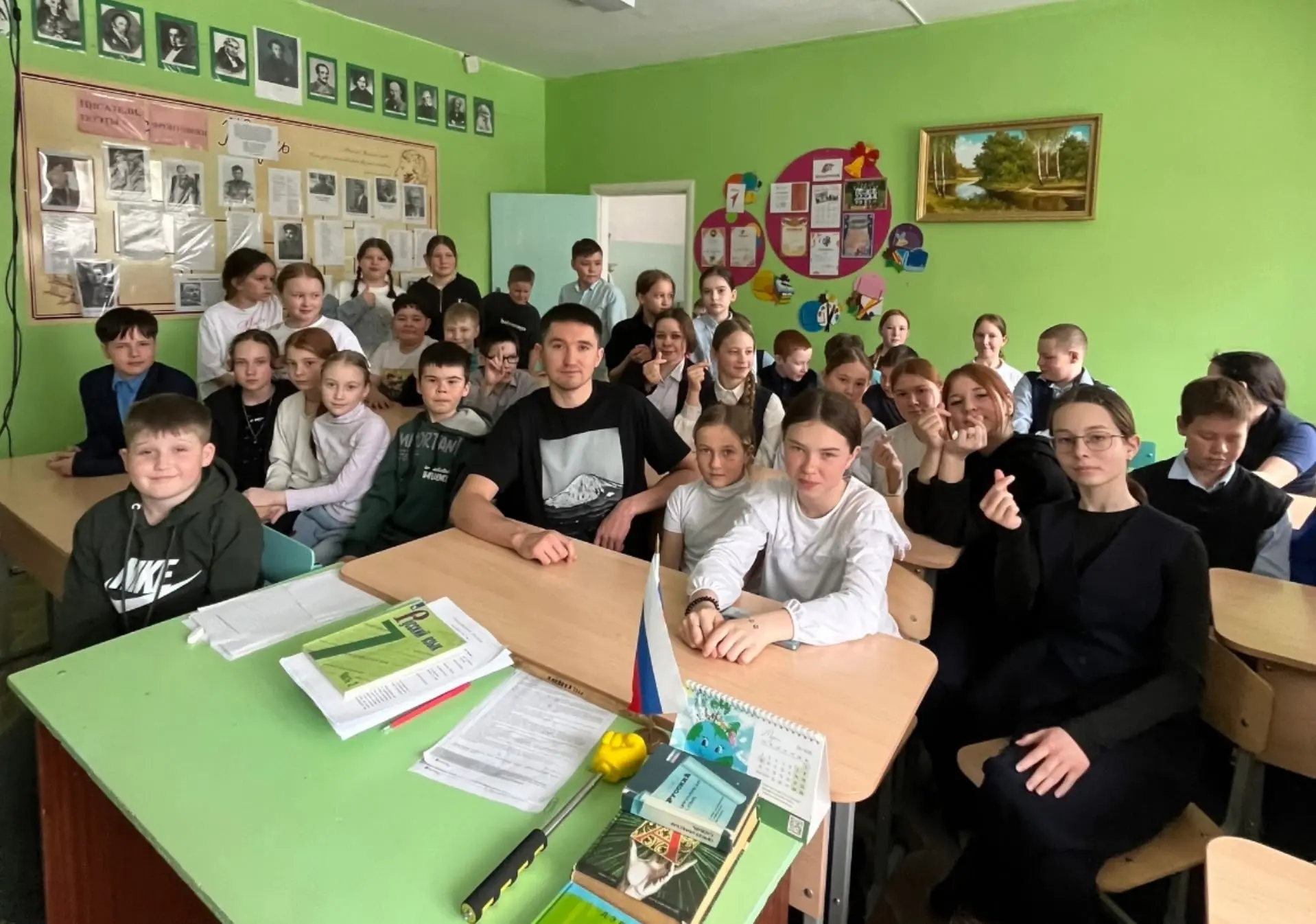 К нам пришёл настоящий путешественник! 🗺️🌍